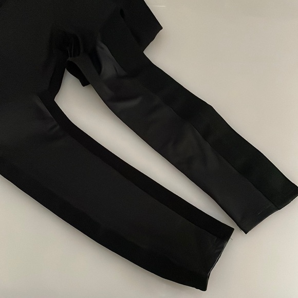 BCBGMaxAzria Black Leggings Small - Picture 5 of 7